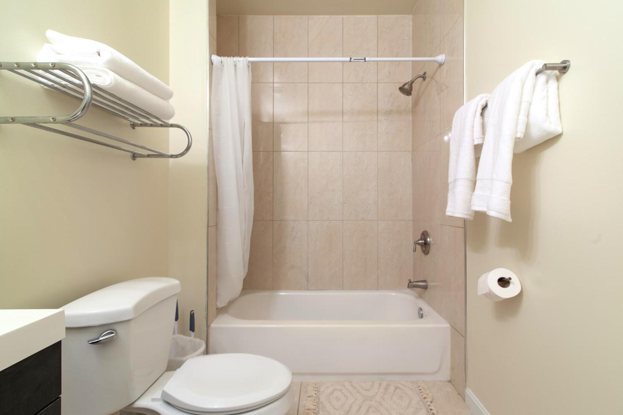 Luxury & Homey Private In Dc Bed and breakfast Washington